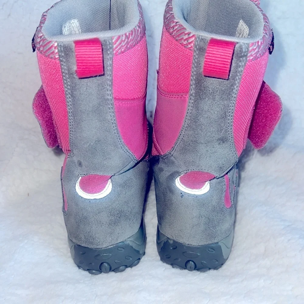 Merrell durable stylish